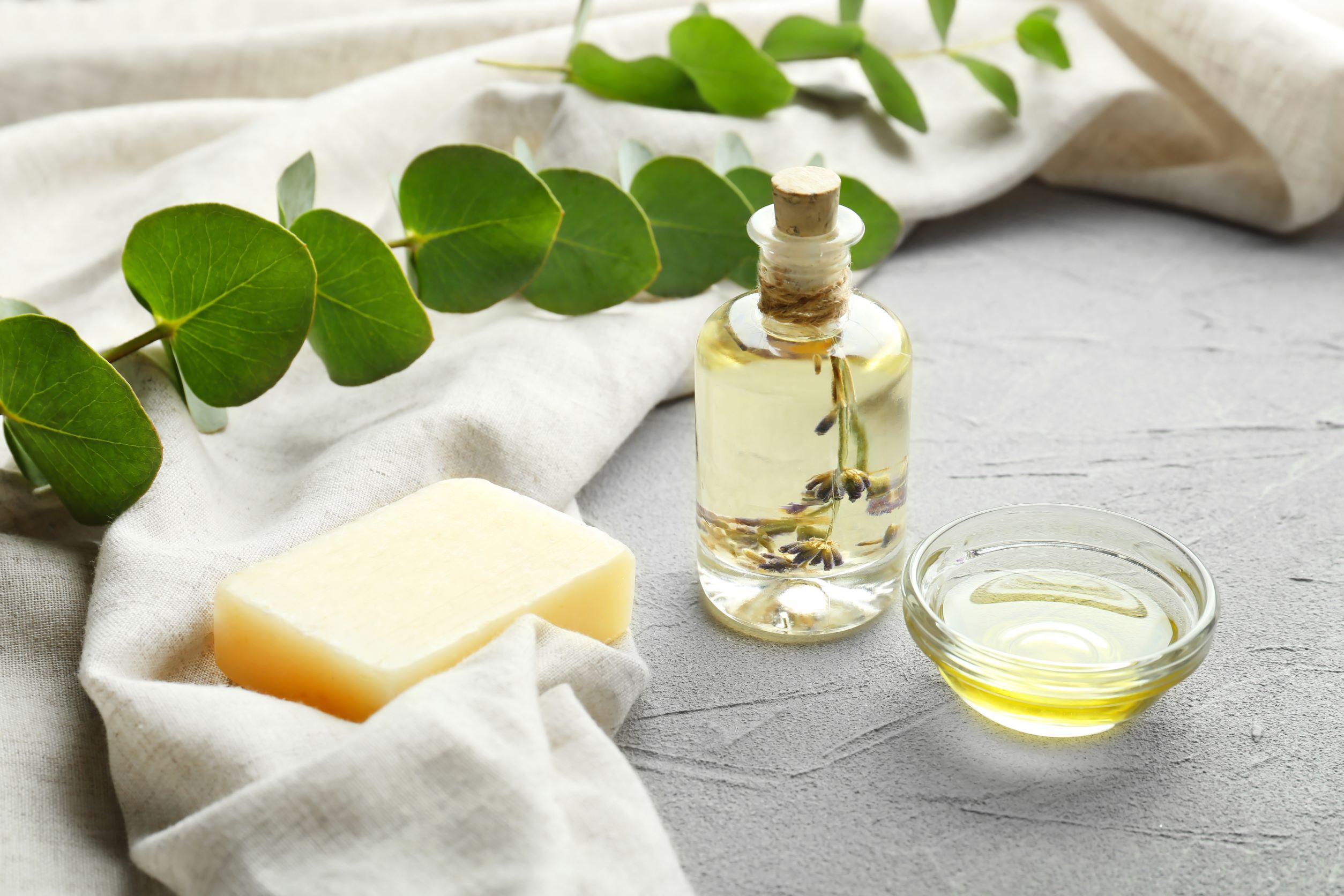 eucalyptus essential oilr